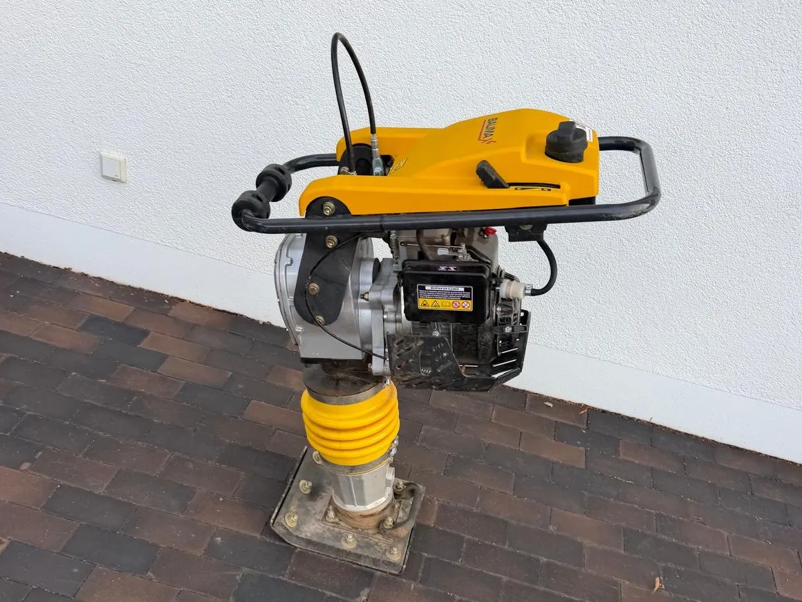 BAUMAX GS70 Vibrationsstampfer – Ansicht von oben